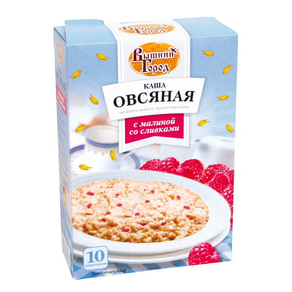 Каша овсяная с малиной и сливками